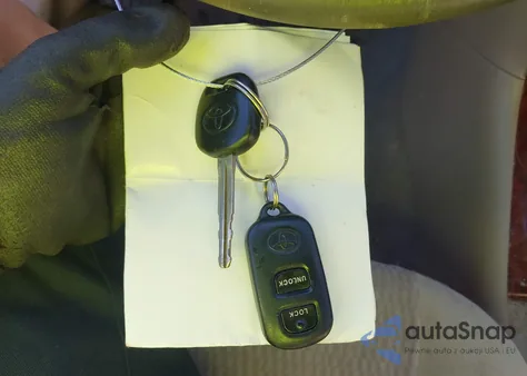 2007 Toyota Corolla Le z USA, uszkodzony, nr VIN 2T1BR32E87C853707